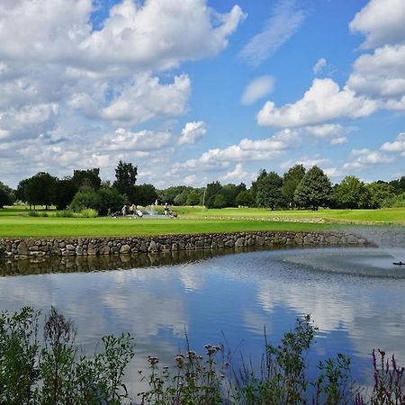 Aparthotel Am Golfclub Treudelberg Hamburg Exterior photo